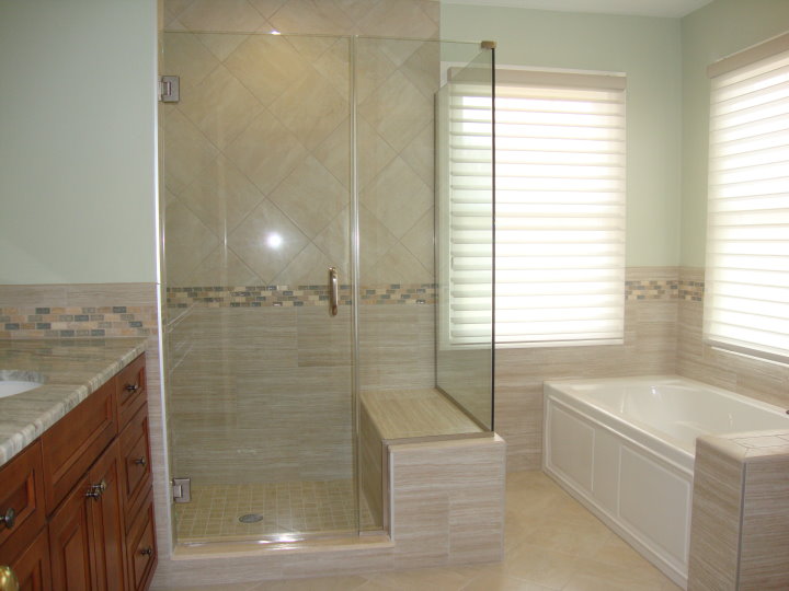 Contemporary Bathroom Layout